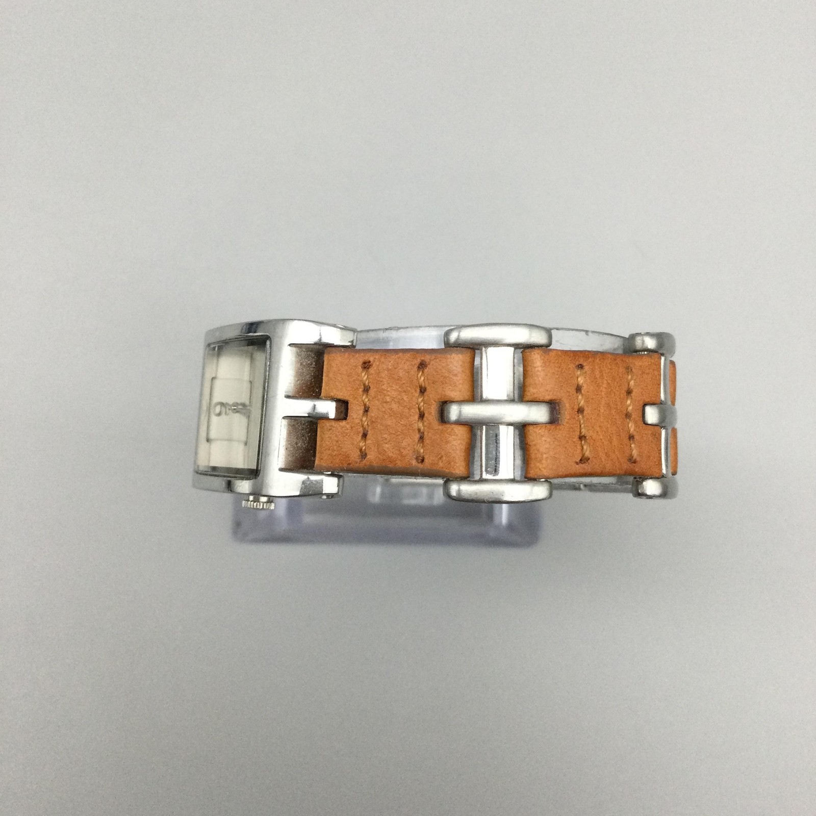 Fossil Womens Watch 18mm Silver Tone Tan Leather ES-9233 New Battery 6.75″