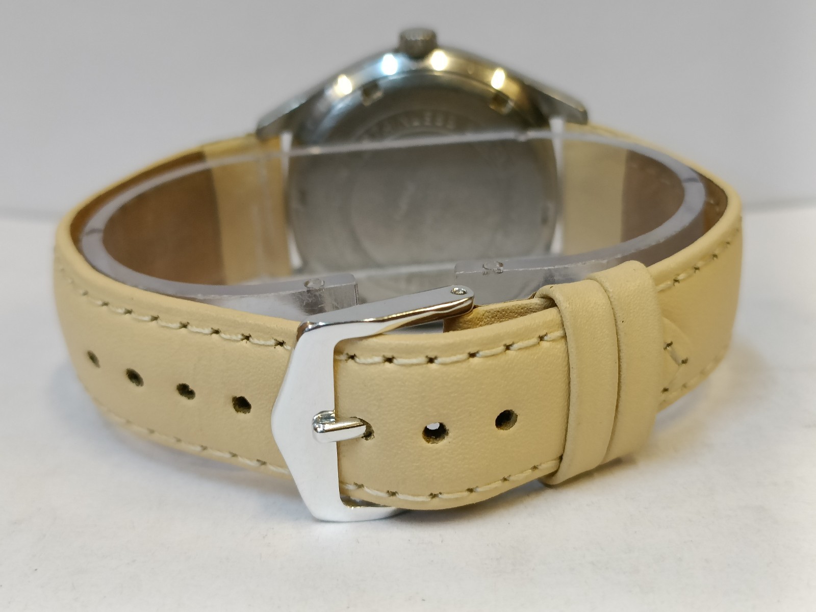 HMT BAHADUR 17 JEWELS WINDING TEXTURE LIGHT BROWN DIAL 0231 INDIA MEN’S WORKING