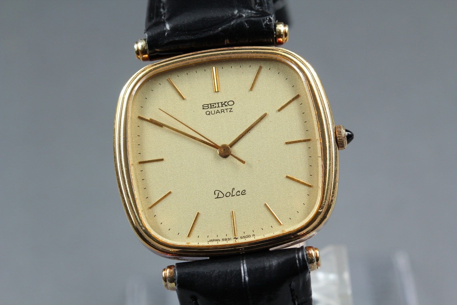 [Near MINT] SEIKO Dolce 5931-5400 32mm Gold Dial Black Band Quartz Men’s Watch
