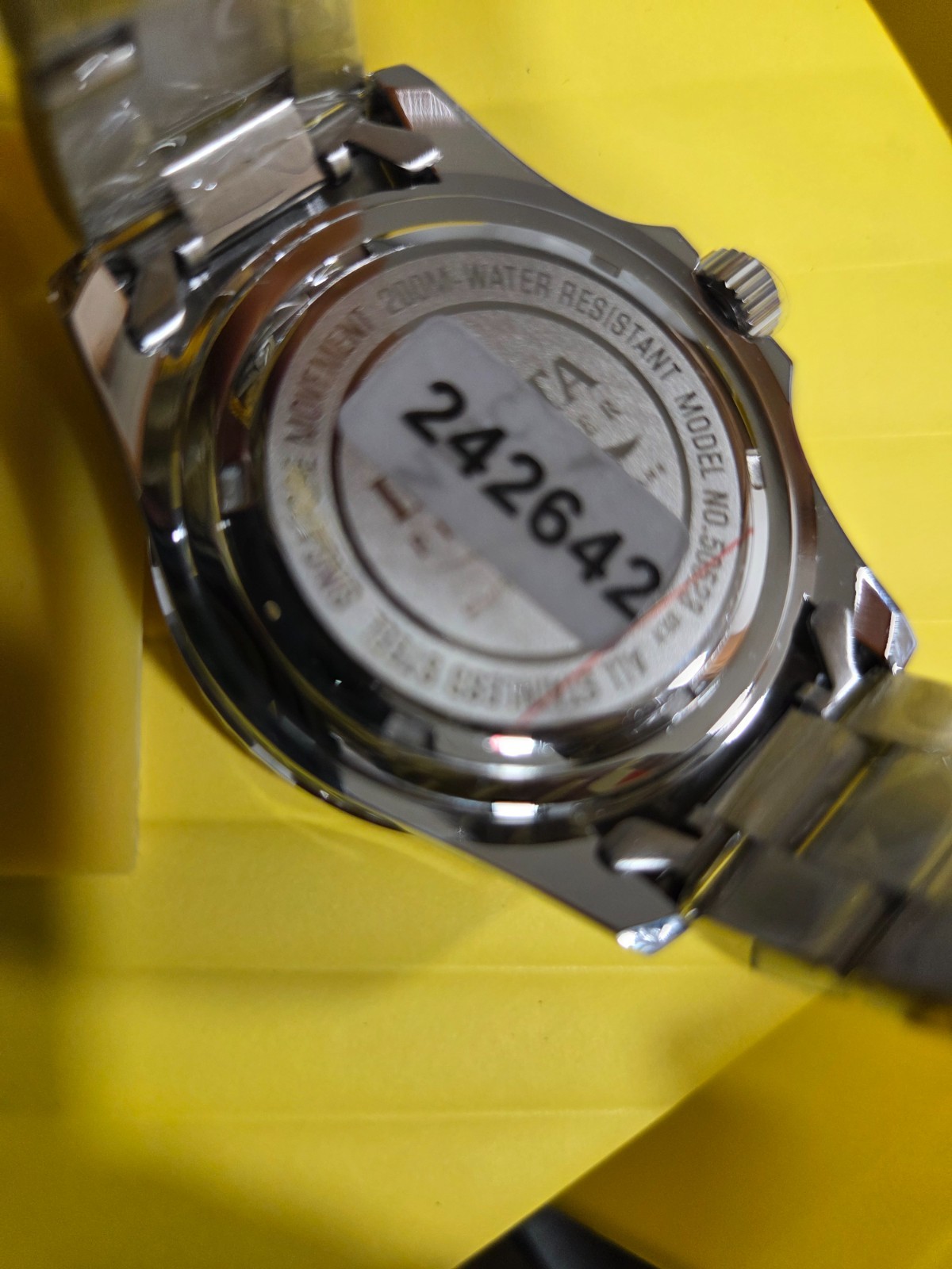 50523 – Invicta Pro Diver House of Cards Men’s Watch – 40mm, Steel