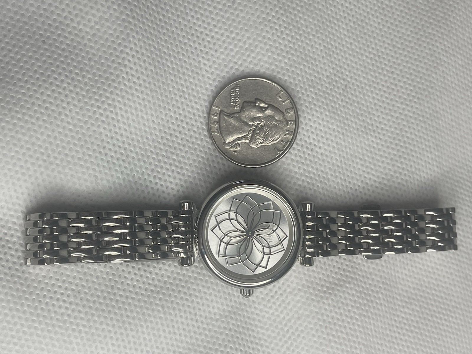 Fossil Carlie Silver Floral Rotating Mandala Watch Matching Snap Bracelet ES4692