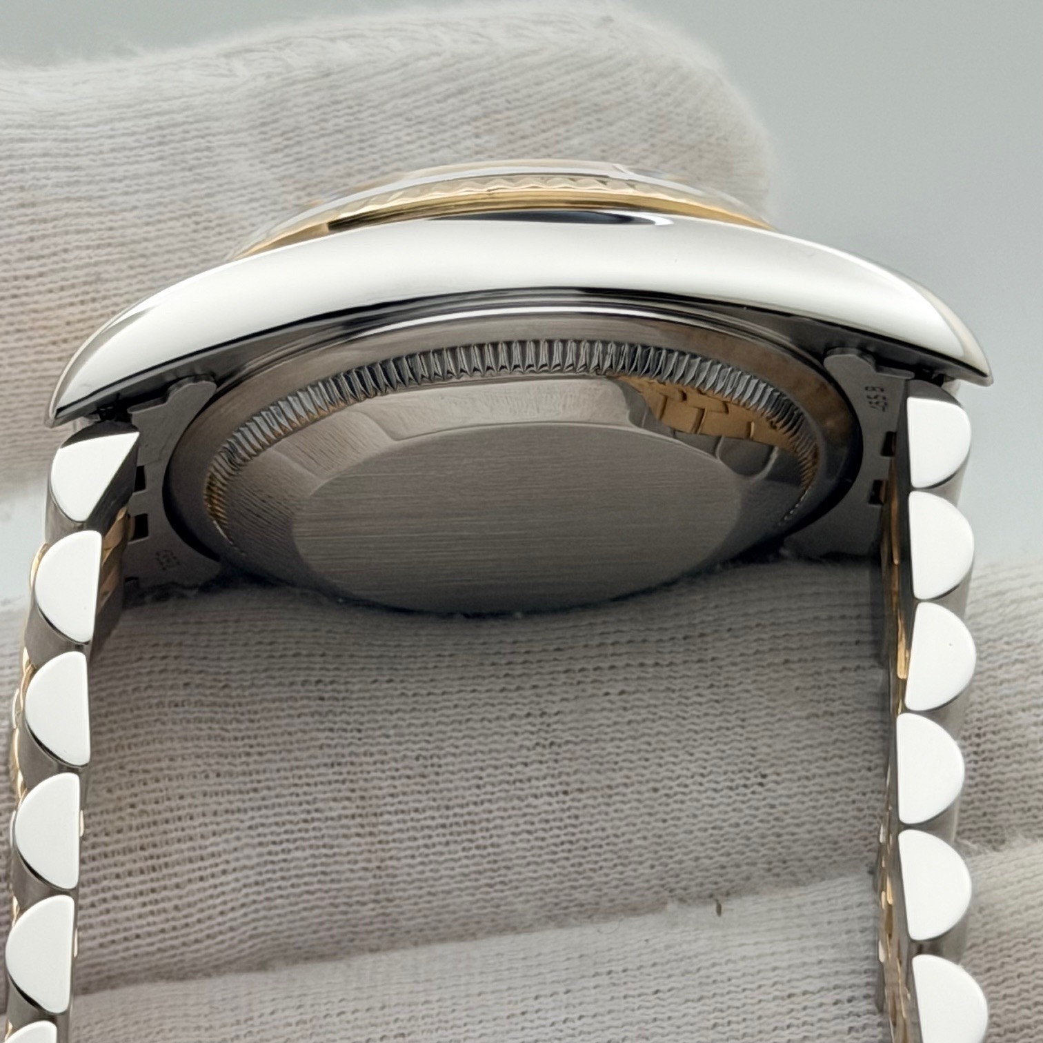 Rolex Datejust 16233 36mm White Diamond Dial 18k Yellow Gold Stainless Steel