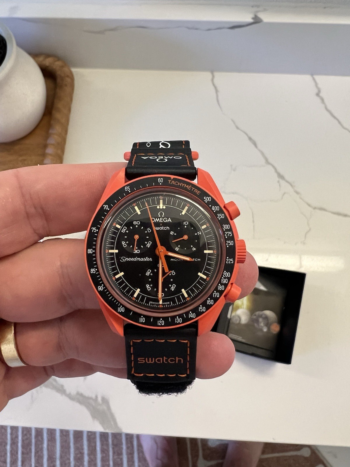 Swatch x OMEGA MoonSwatch Mission on Earth Lava Chronograph Quartz 42mm with box