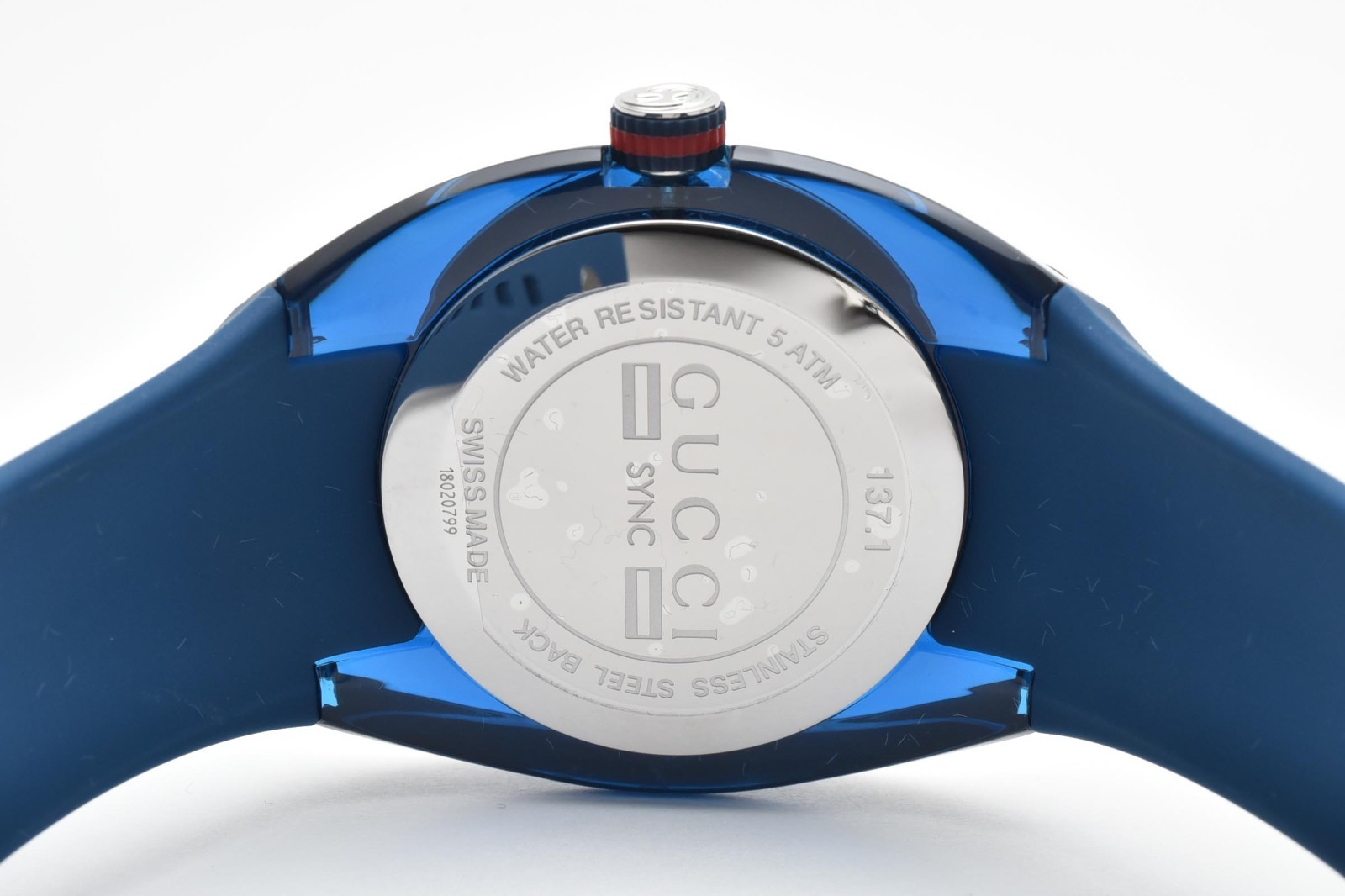 [Near MINT] GUCCI Sync YA137104A/137.1 Blue Silicon Quartz Mens Watch JAPAN