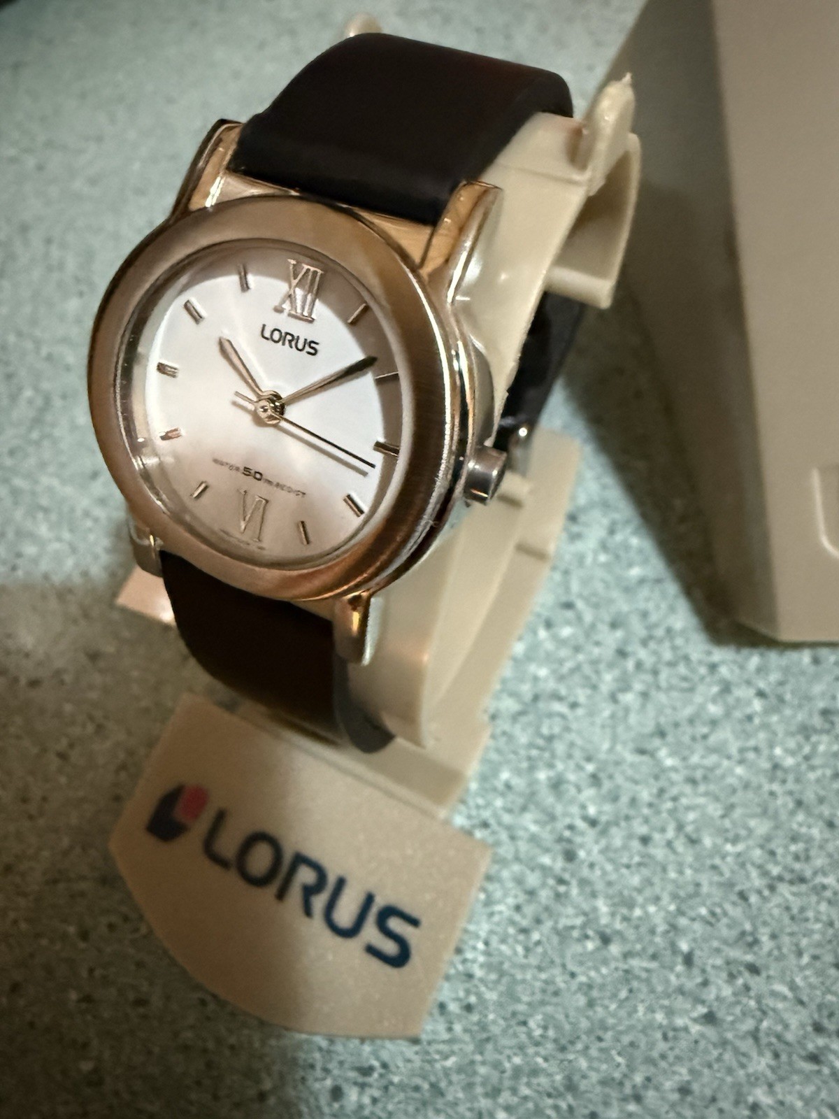 Brand New Women’s Lorus Watch Ivory Face Black Buckle Strap Band With Box