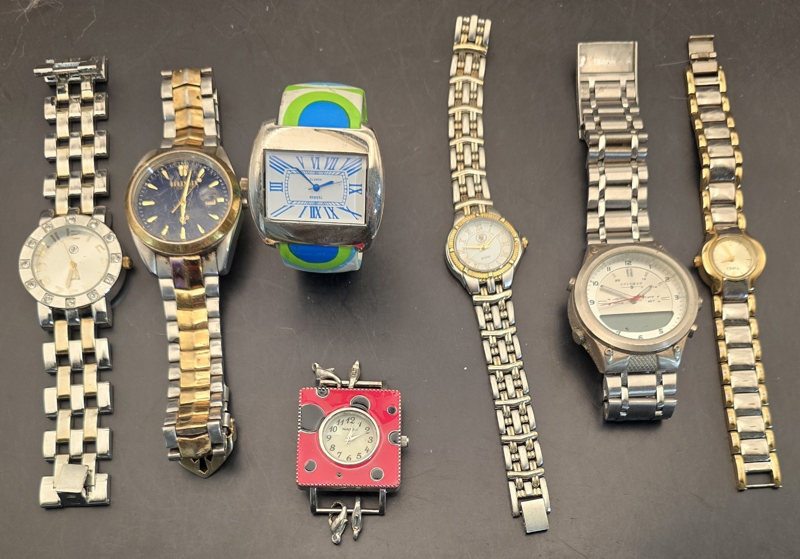 Various Watches (5 Lbs) All Need Batteries. None Tested. Various Condition.