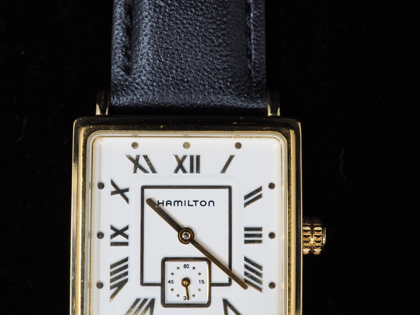 Near MINT Hamilton 6324 Small Second Roman Quartz 26mm Mens Watch JAPAN