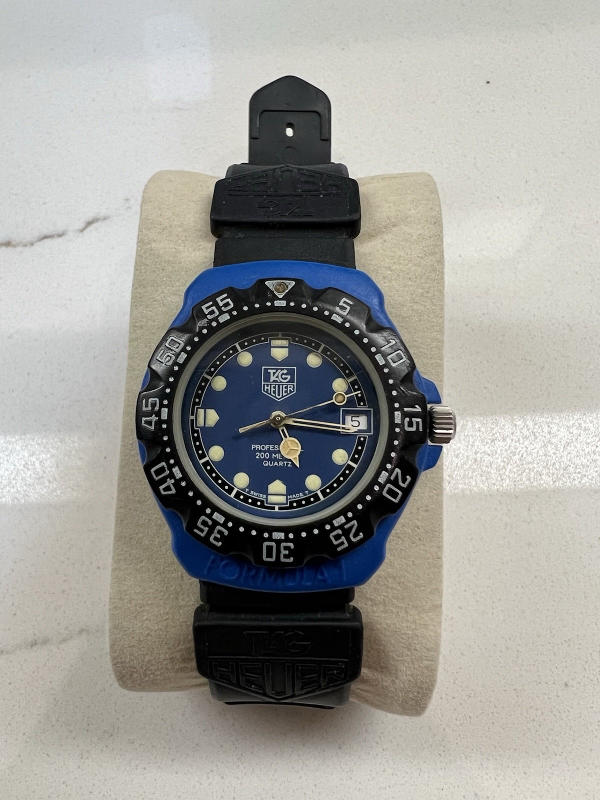 Tag Heuer Formula 1 Men’s Watch 381.513/1 With Original Untrimmed Tag Band