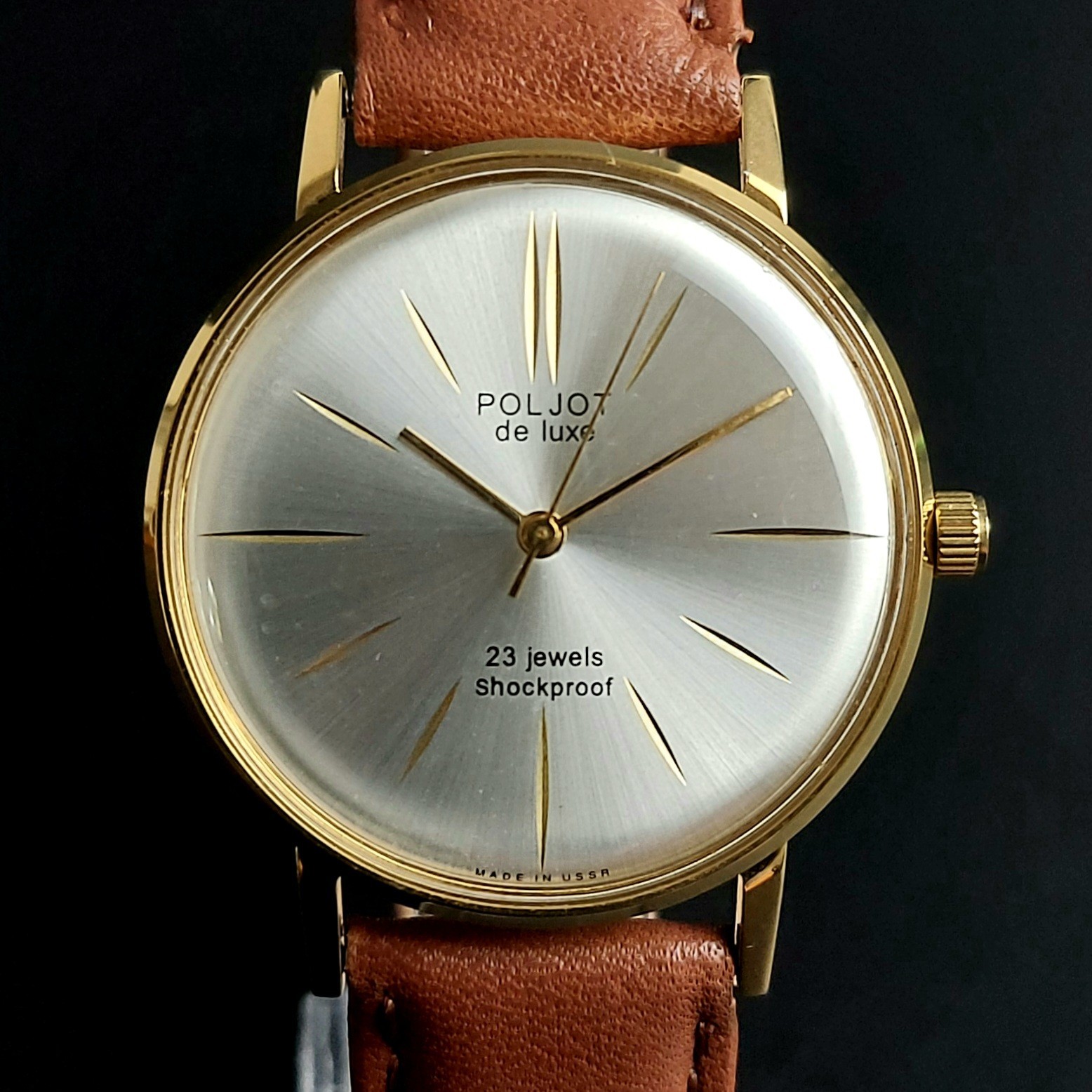 NOS Poljot De LUXE Ultra Slim 23 Jewels 2209 Soviet Vintage Men’s Wristwatch