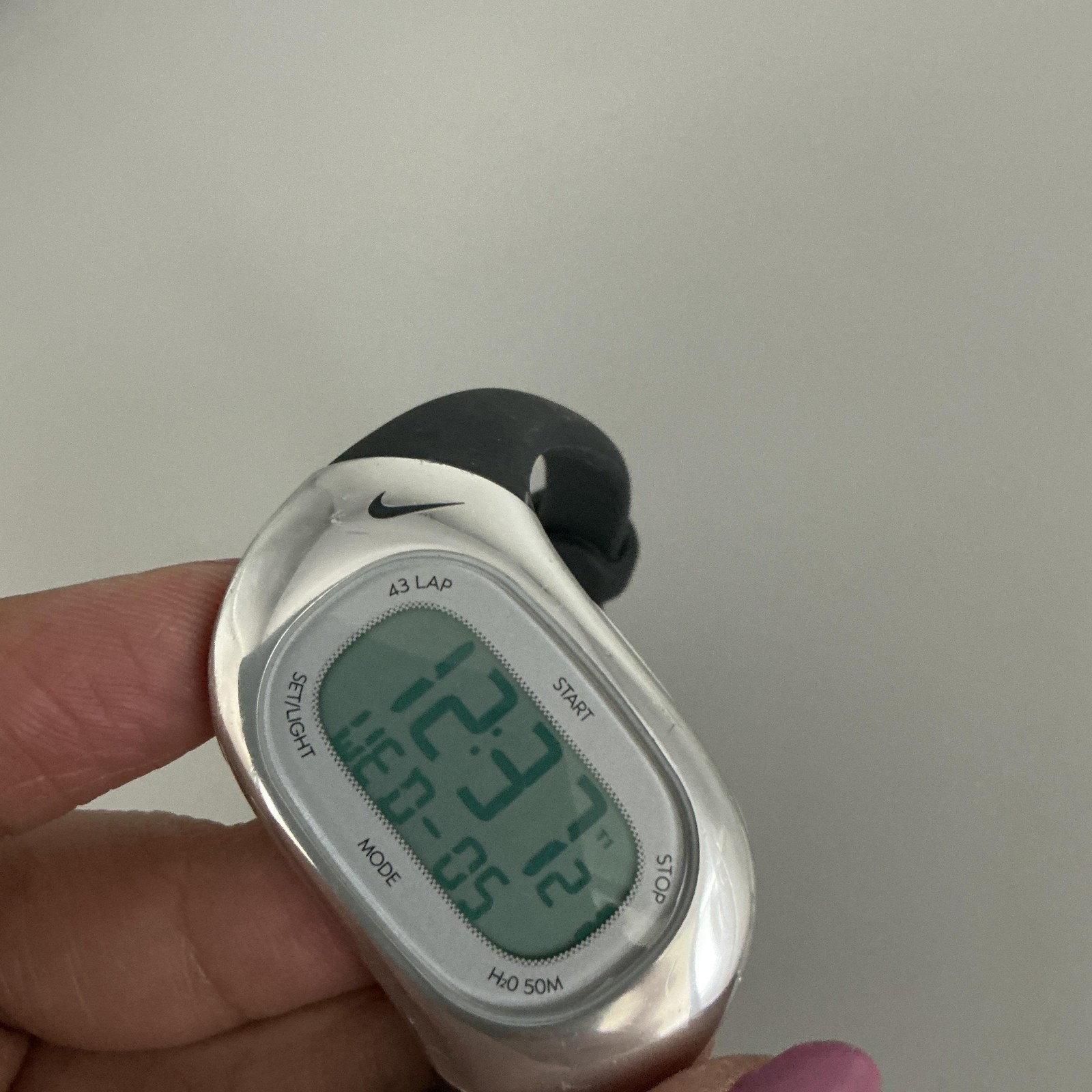 Nike WR0104 Triax Womens Watch 27mm Silver Tone Digital Polyurethane New Battery