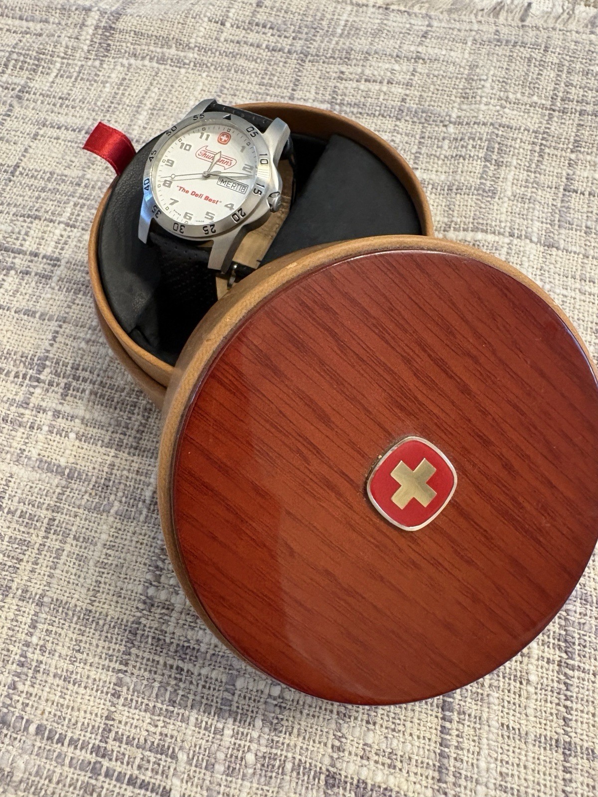 Wenger Vintage Watch Reference 7255X Swiss Made Needs Battery Read Description