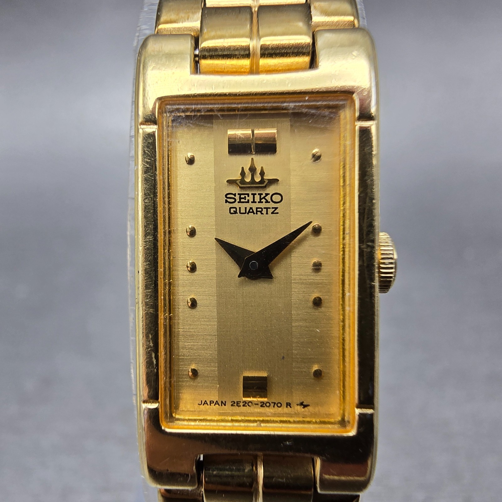 Seiko Tank Watch Women 13mm Champagne Dial Gold Tone 2E20-6590 New Battery VTG J