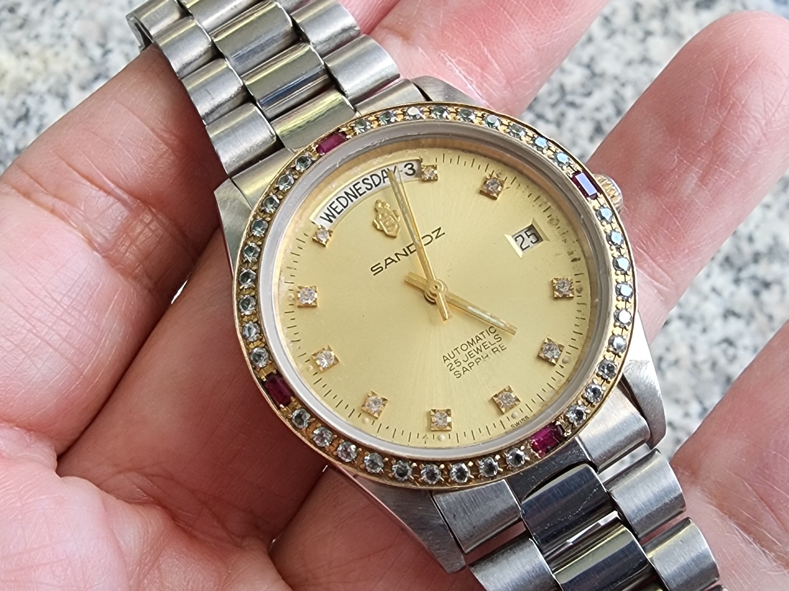 Rare Vintage Sandoz Automatic ETA Movement Gents Gold Dial Day Date Style 2834-2