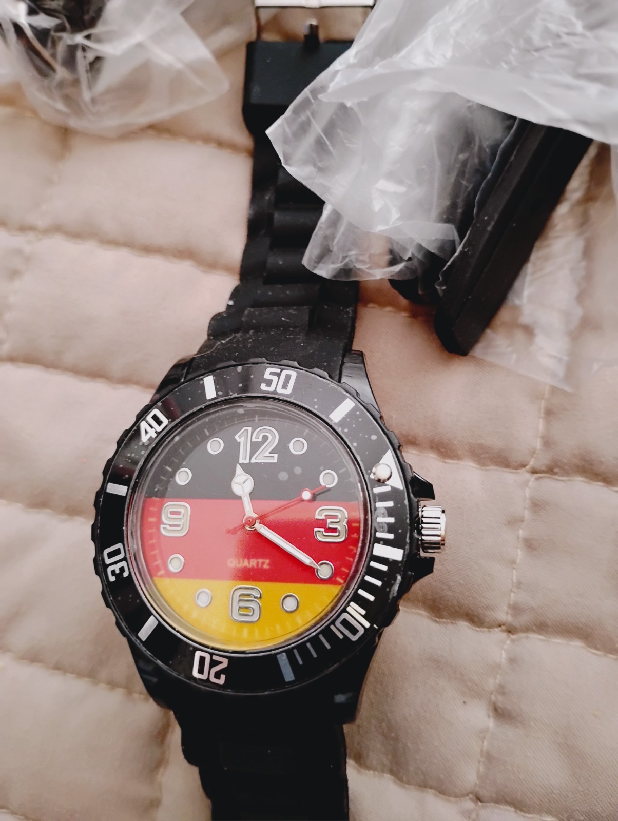 Unisex NEW! Silicone Quartz Watch German Germany Flag Black, need Batterie