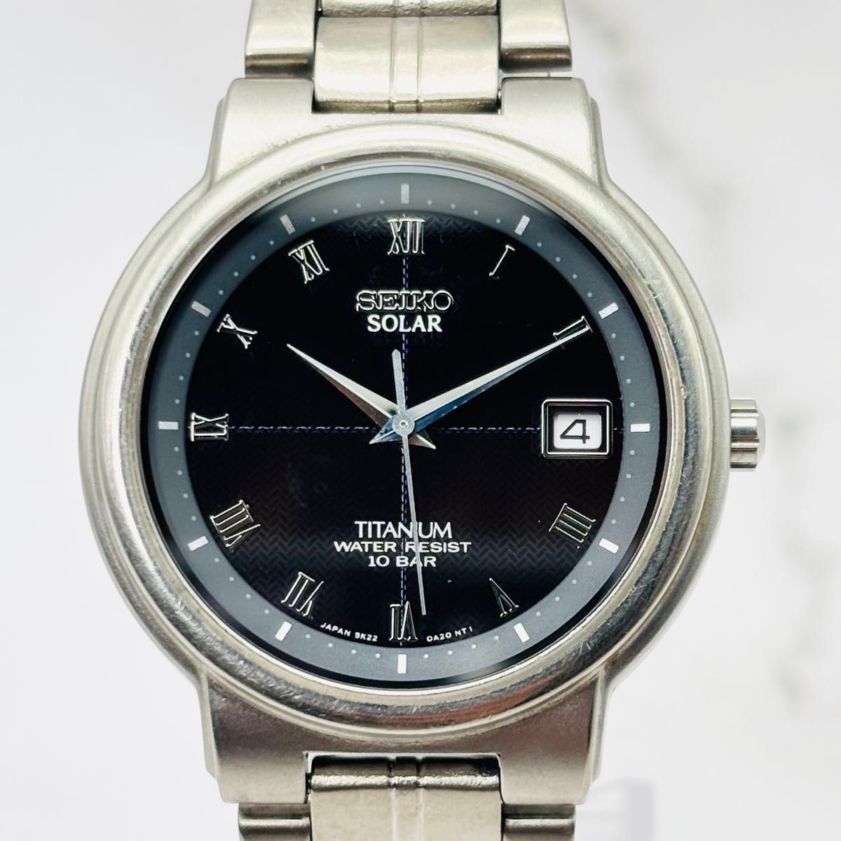 SEIKO Solar Date Titanium Black Dial 5K22 0A20 Men’s Quartz Watch Silver
