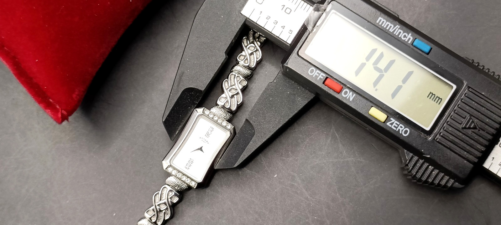 ROTARY Ladies Dainty Stainless Steel Dress Watch & Bracelet Set VGC/Working