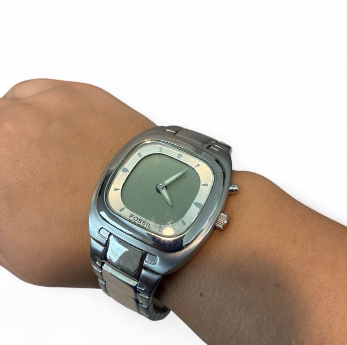 Fossil Womens Quartz Analog Cushion Watch Silver Steel Bracelet Gray Dial