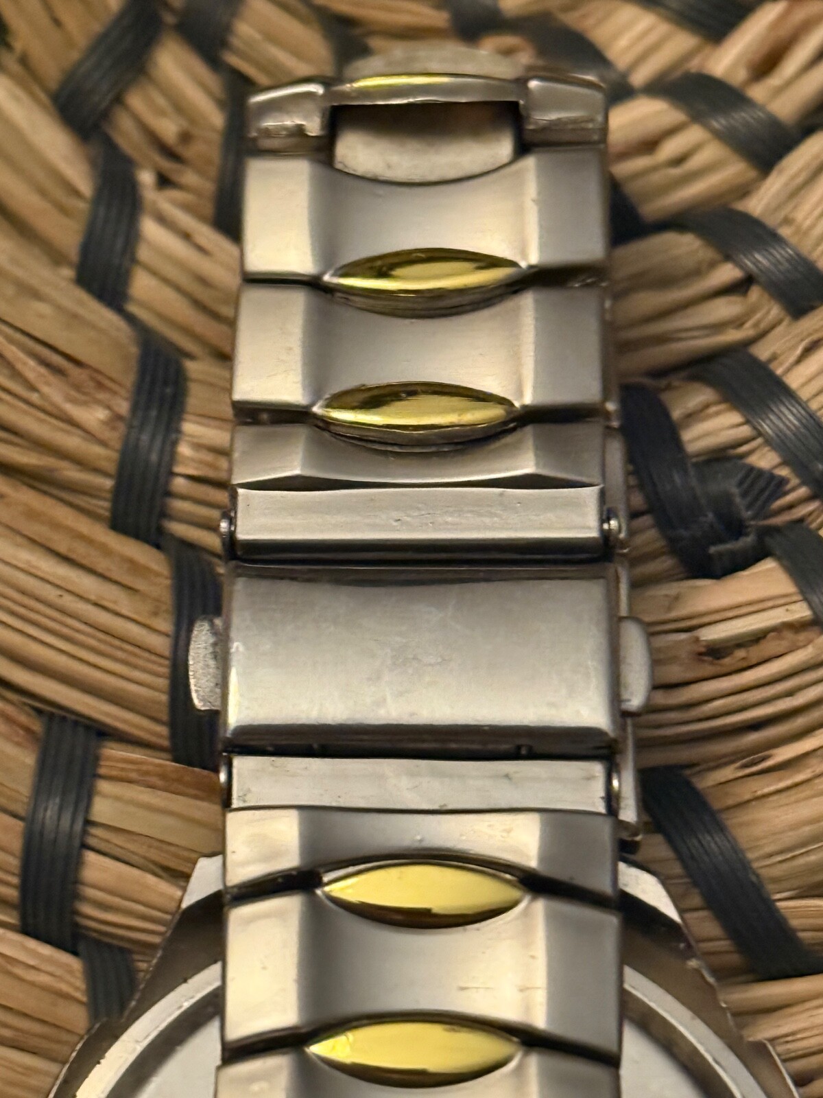 Mens Silver Gold Tone Wristwatch Stainless Steel Case China READ UNTESTED Haband