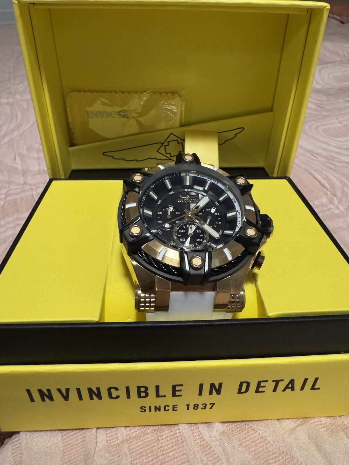 Invicta Men’s Quartz Chronograph Tachymeter Black Dial 52mm White Strap Box