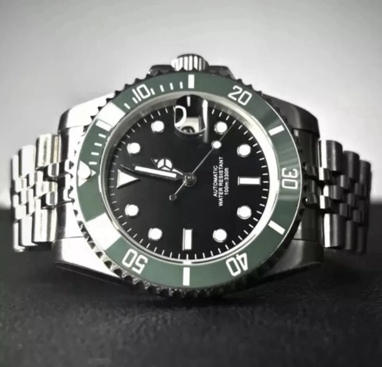 Custom 40mm Green Sub Style Mod Watch Jubilee Band w/ NH35 Automatic