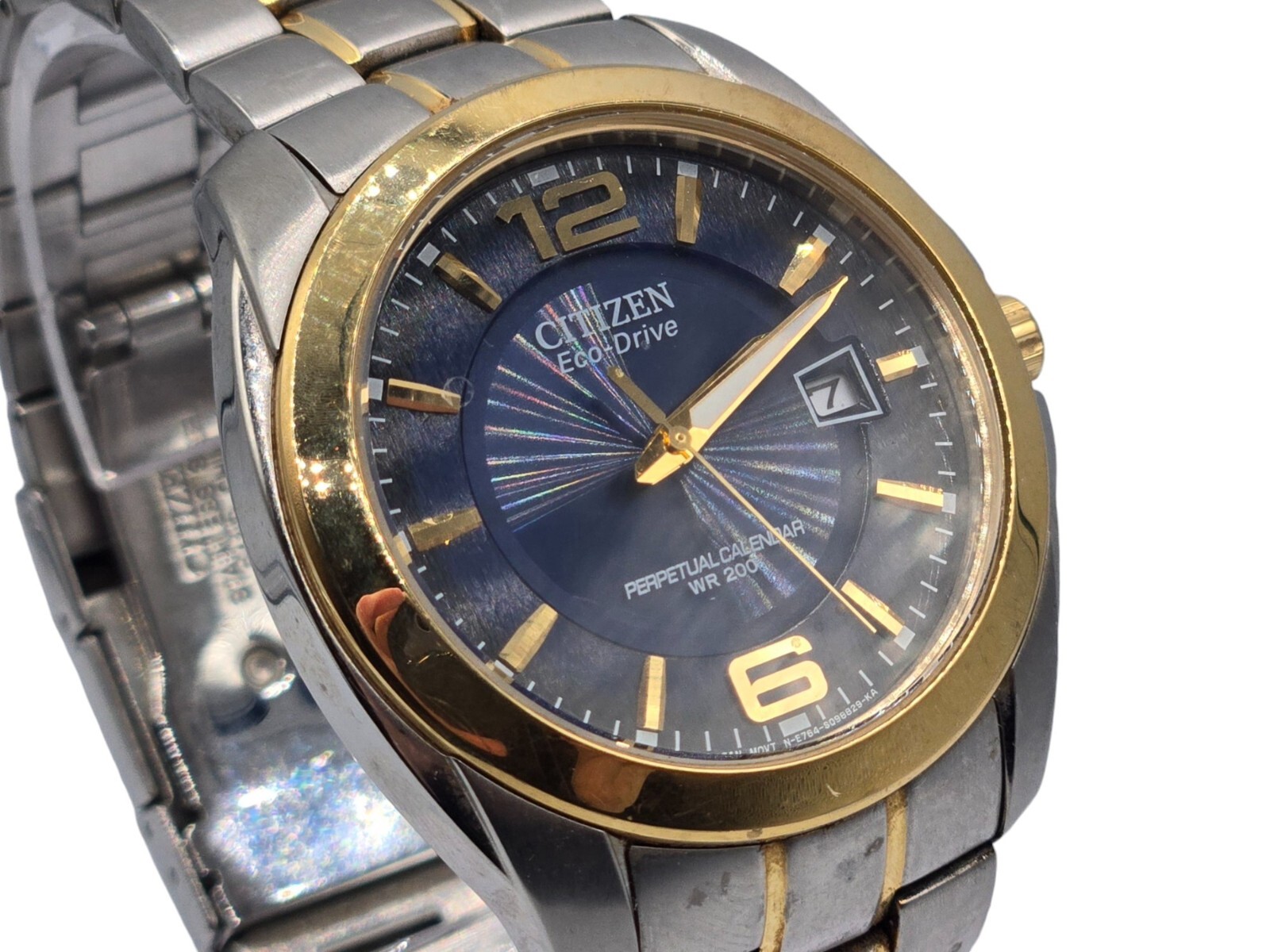 Citizen Eco-Drive Men Watch 2-Tone 41mm Ref: e764-s066352 Water Resistant 20 BAR