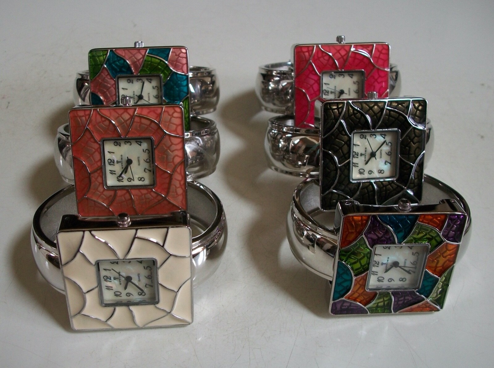 Women’s pink, black, multicolor & silver finish number dial fashion watch