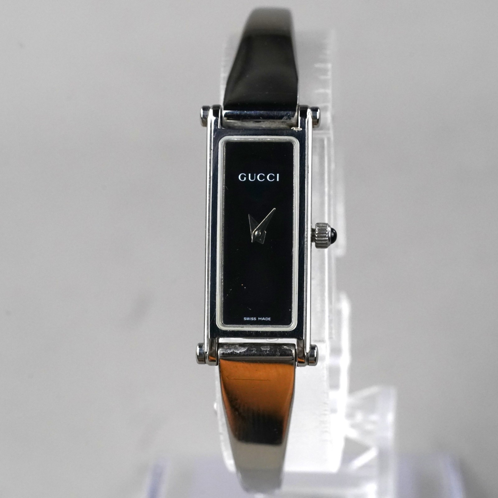 GUCCI Women’s Watch 1500L Silver 12mm Vintage New Battery