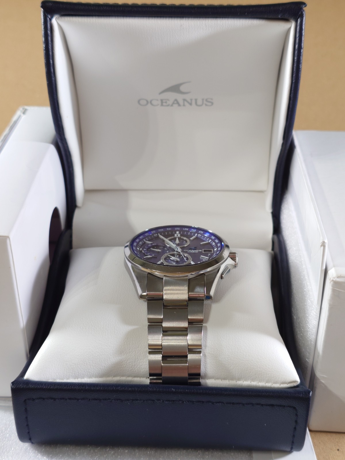 Casio Oceanus OCW-T2600 – JDM Titanium Solar Radio-Controlled – Full Set – UK