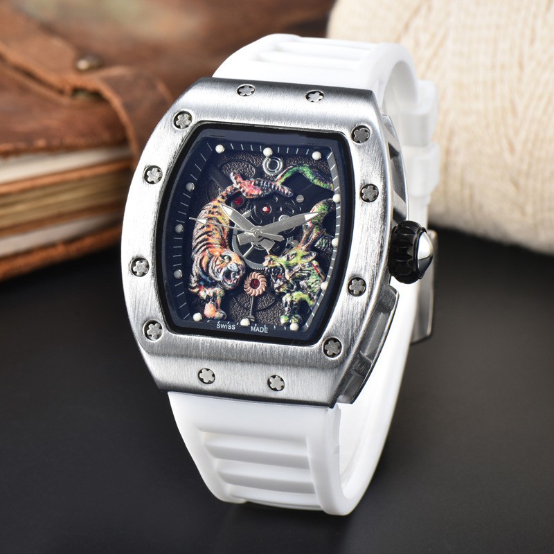 New Sports Men’s Dragon Tiger Pattern Lassa Quartz Watch Skeleton Dial