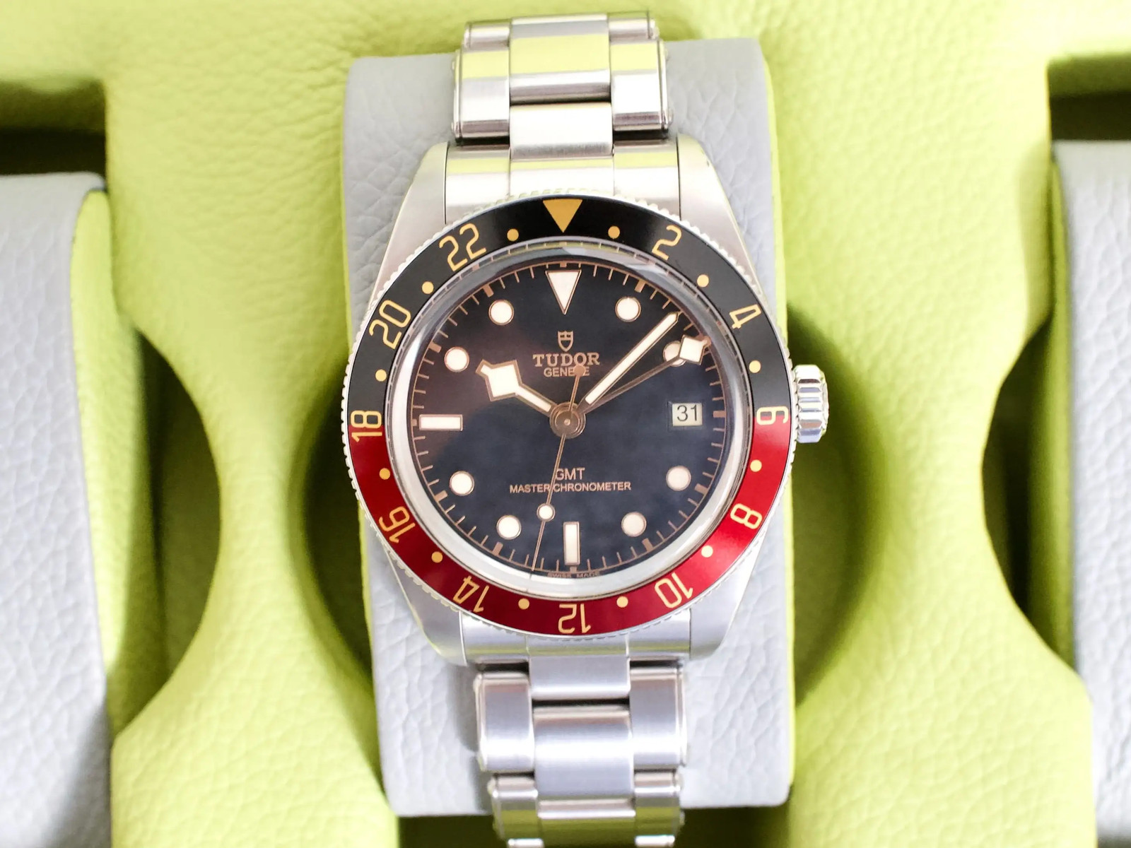 Tudor Black Bay 58 GMT 7939G1A0NRU 39MM Automatic Factory Warranty Box Papers