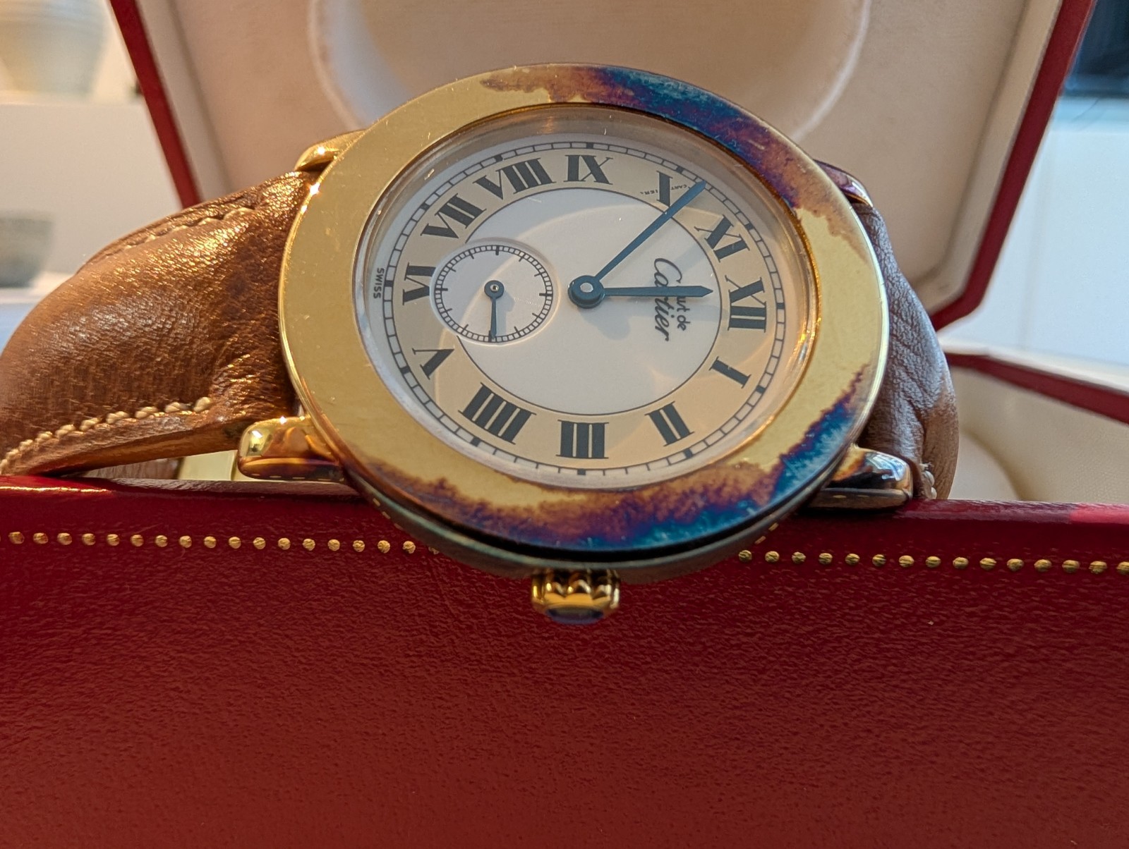 Cartier Must De Cartier Ronde 1810 1 18K Gold Silver 33mm Quartz Watch Box Paper