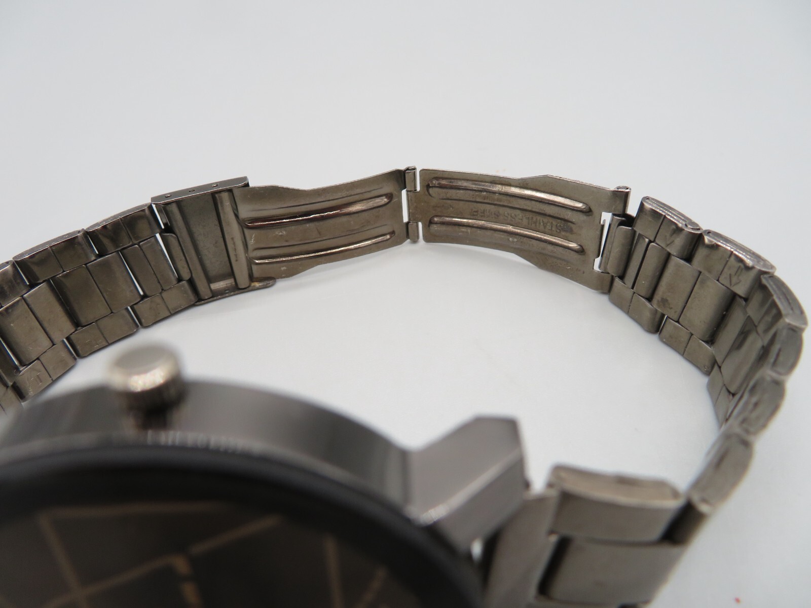 Men’s JWH 88-9 IV Black & Gold Dial Geometric Design Watch New Battery
