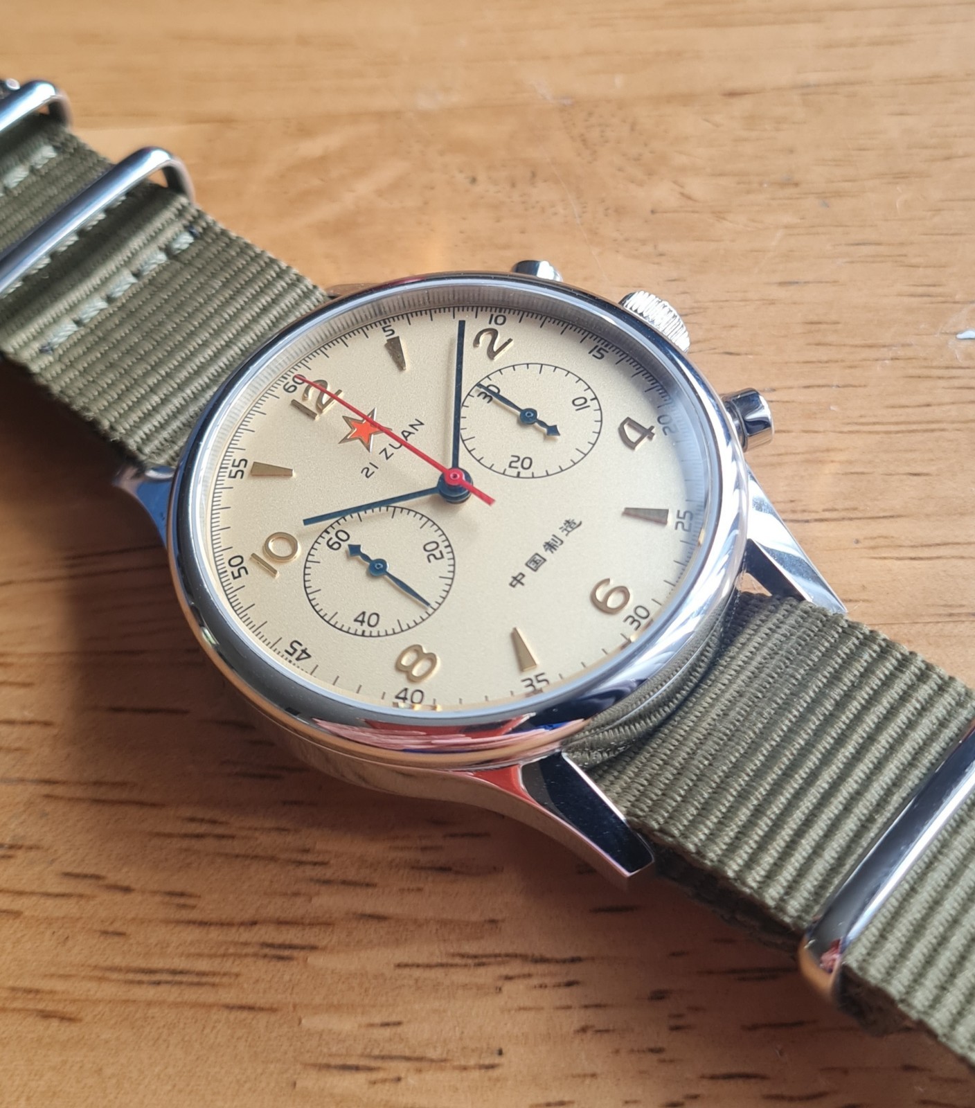Seagull 1963 Air Force Pilot Chronograph ST1901 Mechanical 38mm Watch Box Papers