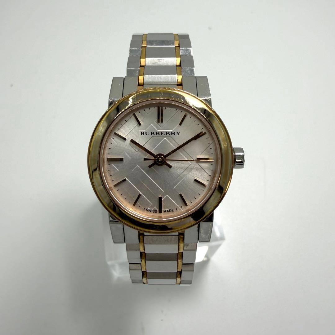 Working BURBERRY Wristwatch Nova Check Gold Combo Ladies