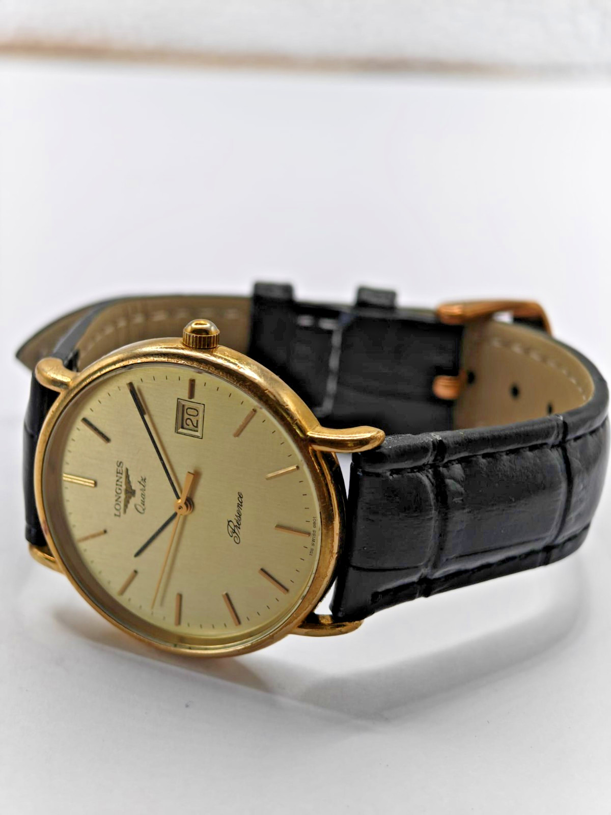 Vintage Longines Presence Quartz Cal L156.4 Gold Plated Champagne Dial 33mm