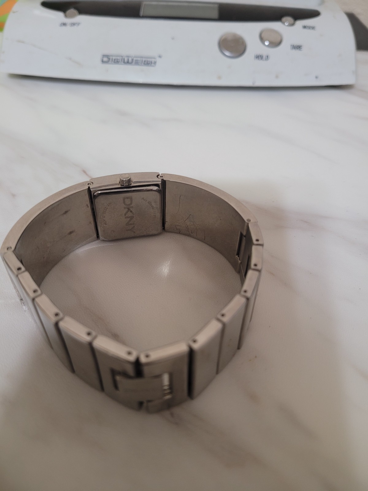 Women’s DKNY 17mm Watch Silver Tone Mesh Band New Excellent Condition