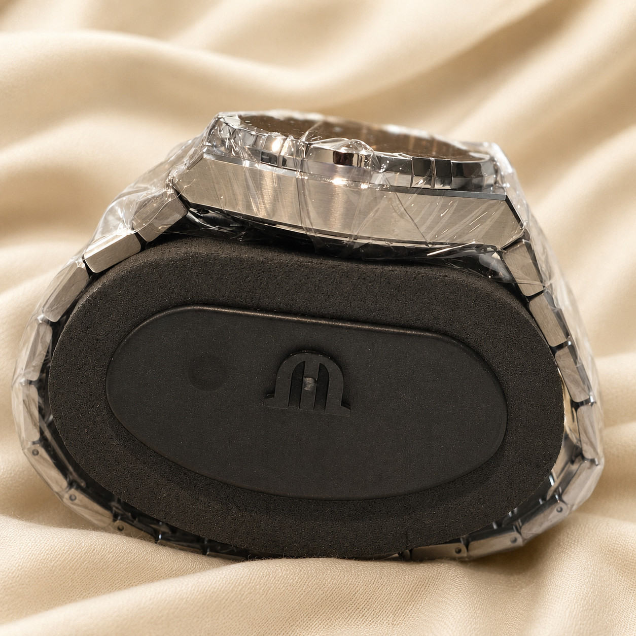 Maurice Lacroix AIKON 44mm Automatic Chronograph Black Dial AI6038-SS002-330-1