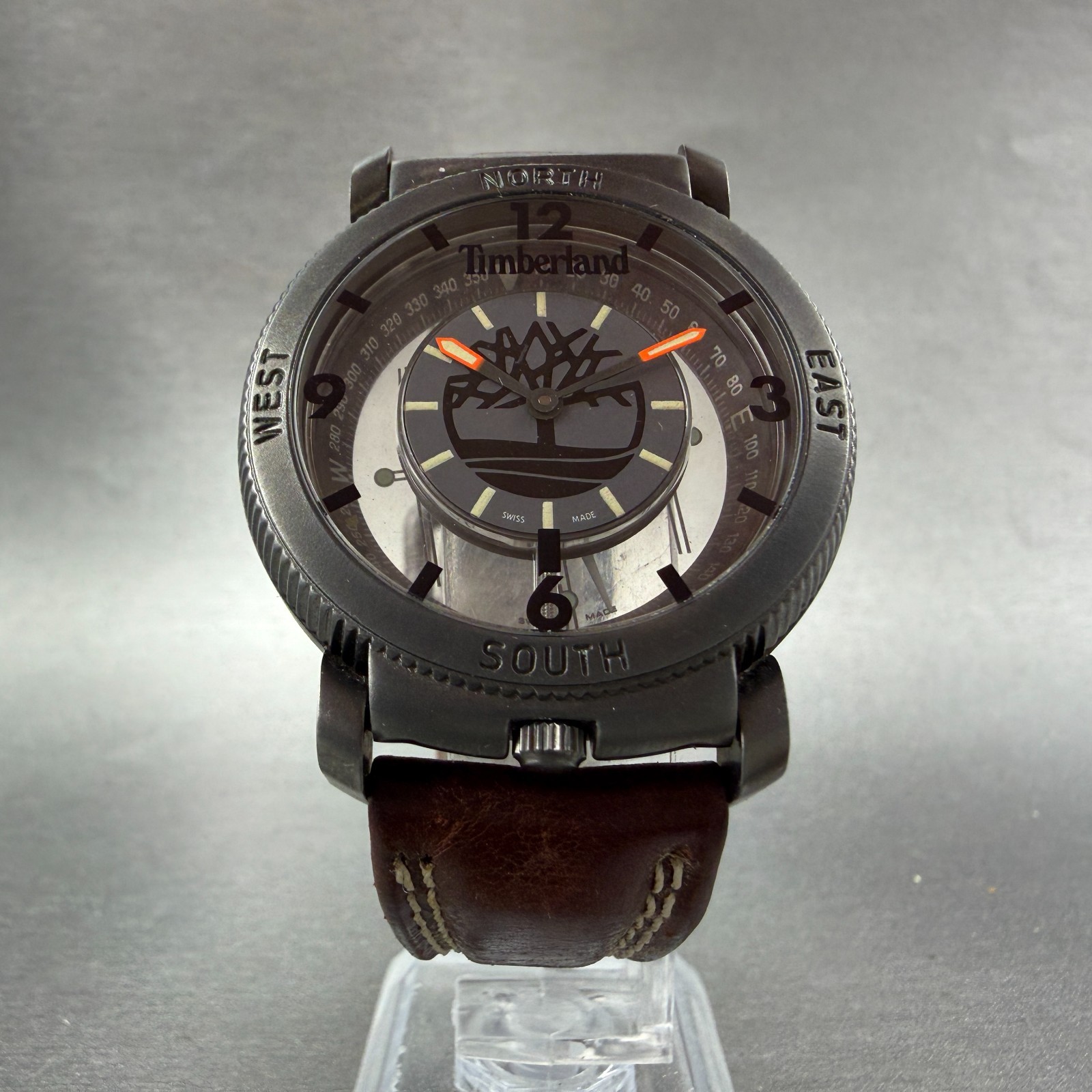 Timberland Compass Watch Men 38mm Gray Dial Black Tone Round New battery