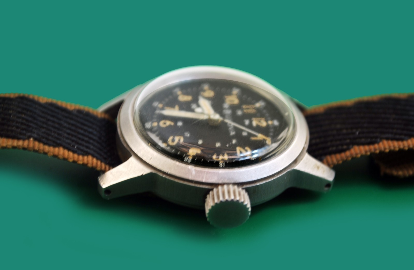BULOVA Type A17A Air Force US Army Hacking Military Watch From Vietnam Period