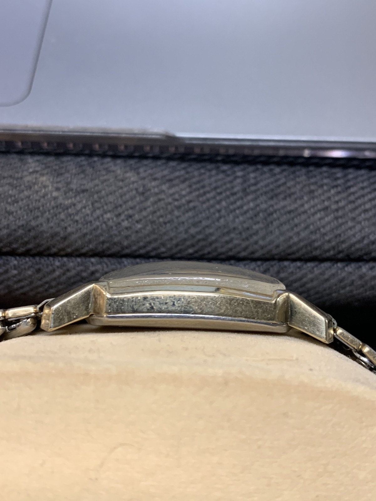 Vintage 1950s Wittnauer Revue Gold Filled Mechanical Wristwatch Runs