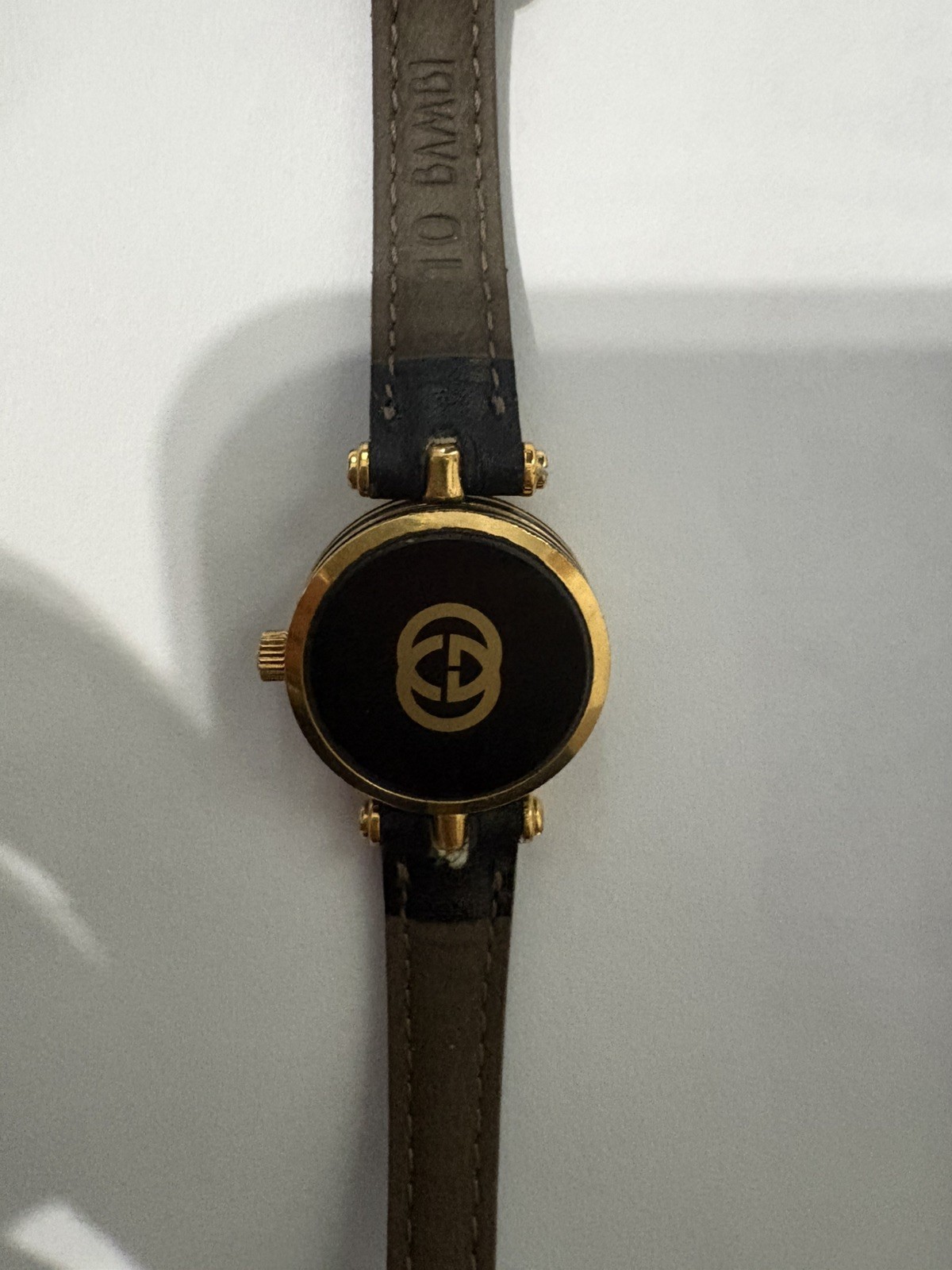 Gucci Black Line Watch Ladies Vintage 21mm Black Quartz Round Swiss