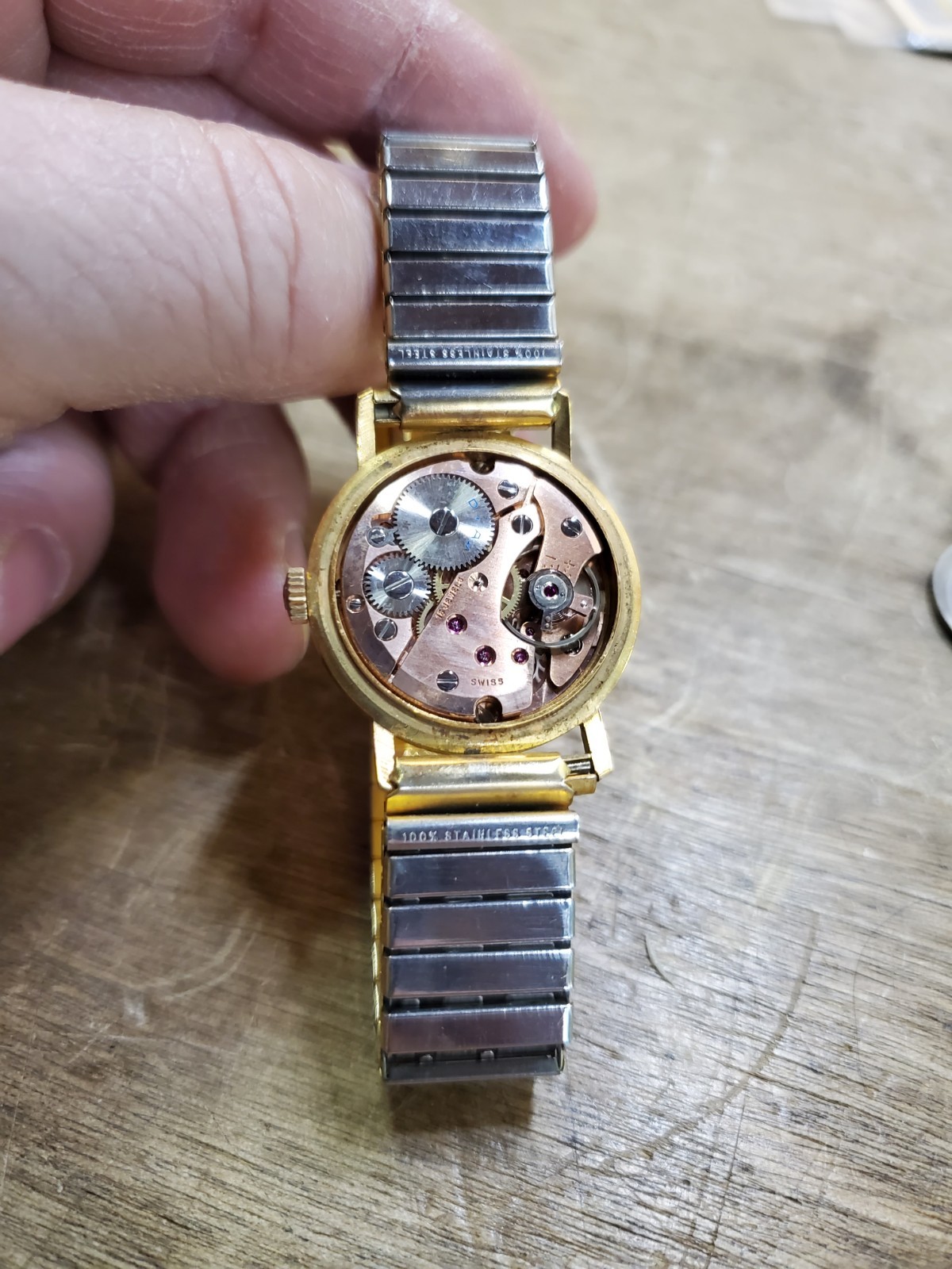 Vintage RADIANT Antimagnetic Manual Wind Dress Watch, 15 Rubis (Jewels) Swiss