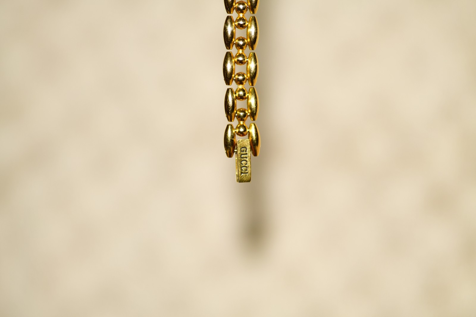 Gucci 11/12.2 Women’s Gold Plated Bezel White Dial Watch – Free U.S.A. Shipping!