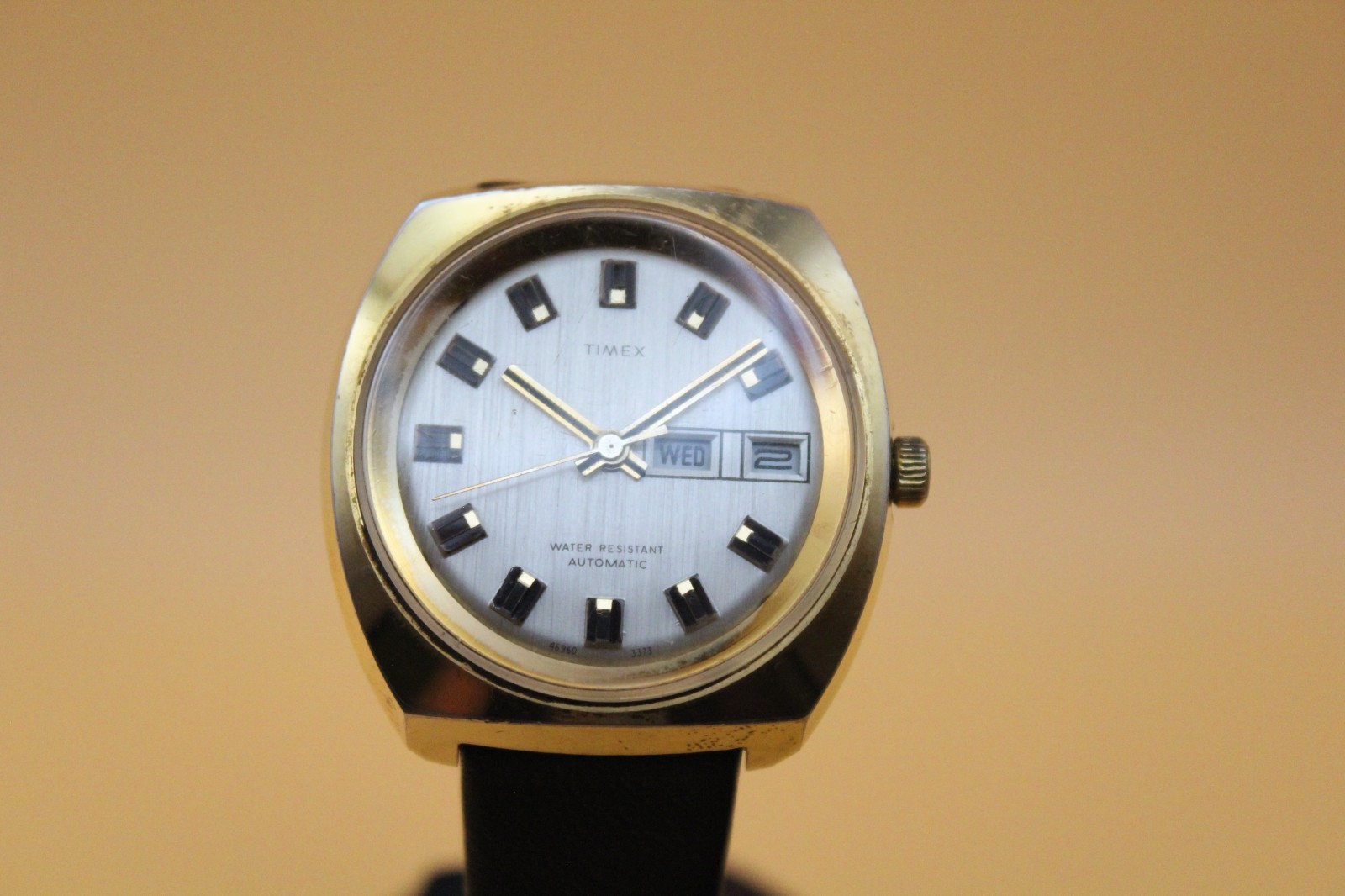 Vintage 1973 Timex Viscount Automatic Day-Date Silver Dial Runs Leather Strap