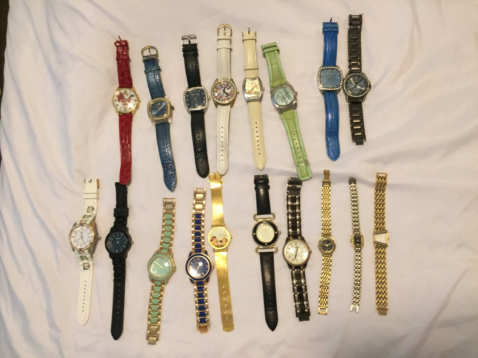 Women’s Watches Various Brands Untested Lot Of 18 Joan Rivers, Adrienne, Gossip