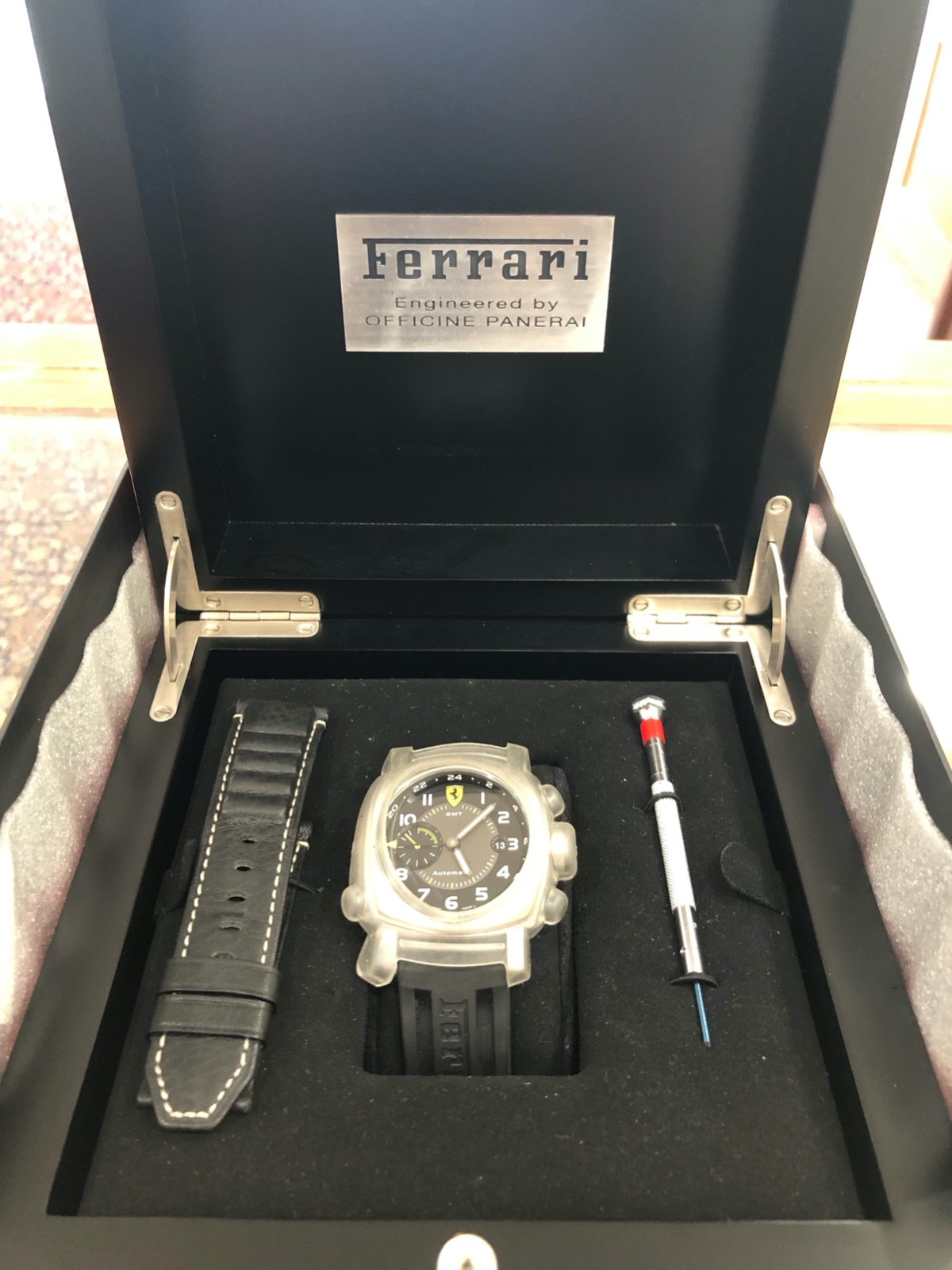 FERRARI PANERAI GMT NEW UNWORN, BOX PAPERS