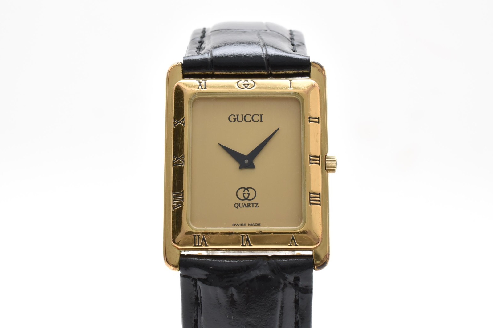 Gucci 4200FM 25mm Gold Black Dial Vintage Quartz Unisex Watch with Original Box