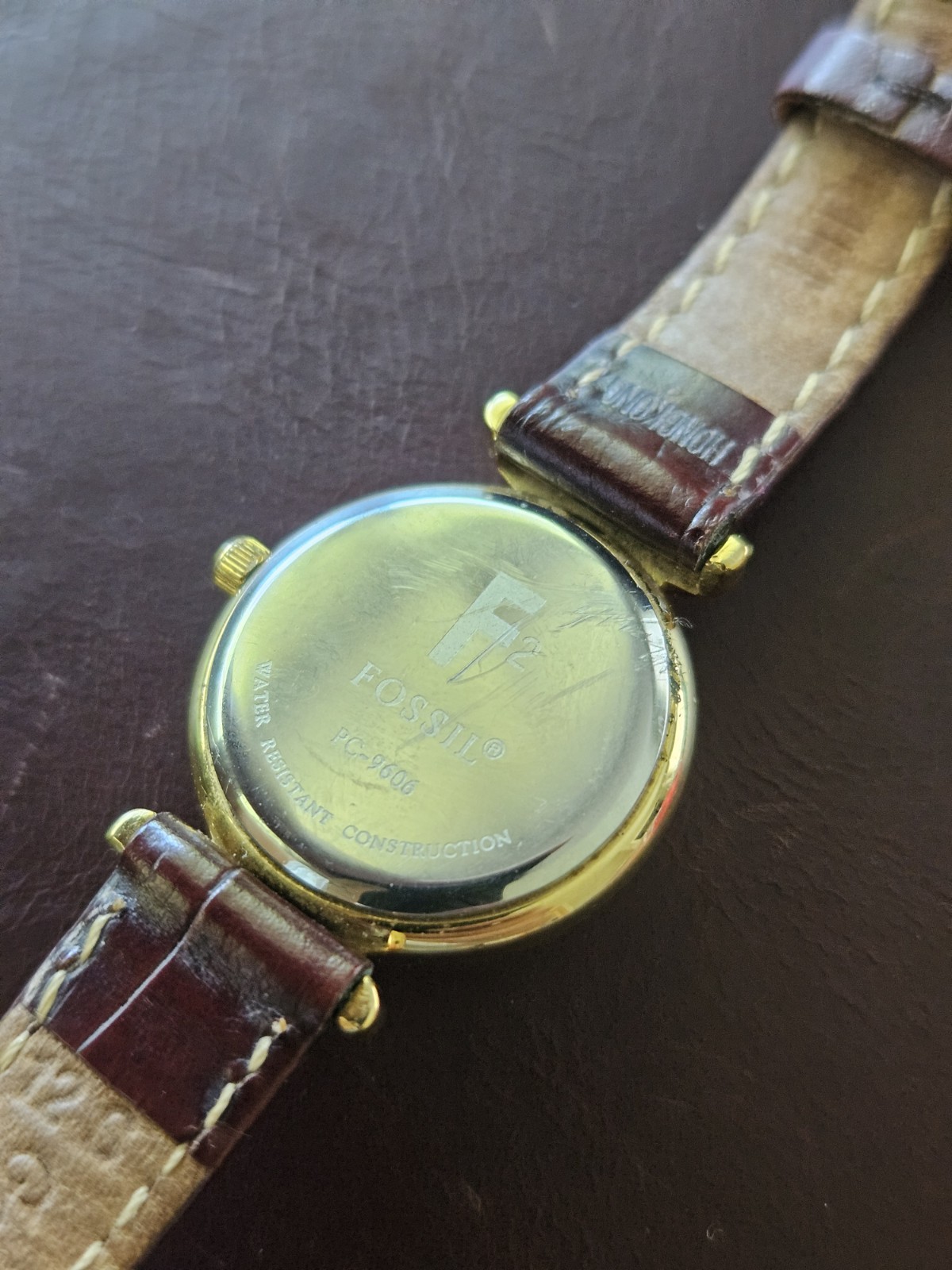 Fossil F2 Women’s Quartz Gold Tone Watch Brown Leather Band Date Roman Dial