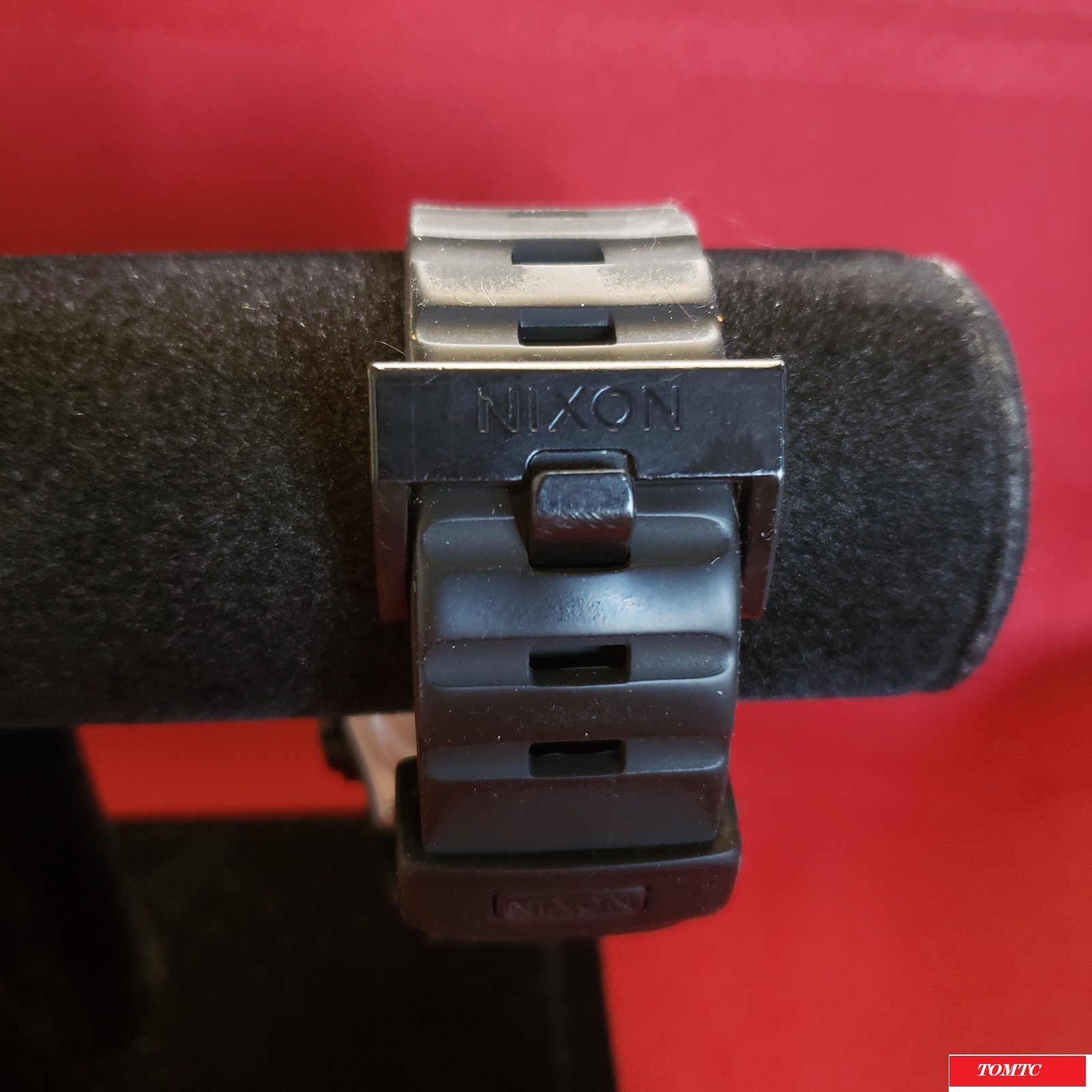 Nixon “The Unit” (Black) 100M Polycarbonate China Movement & Blacklight [11H]