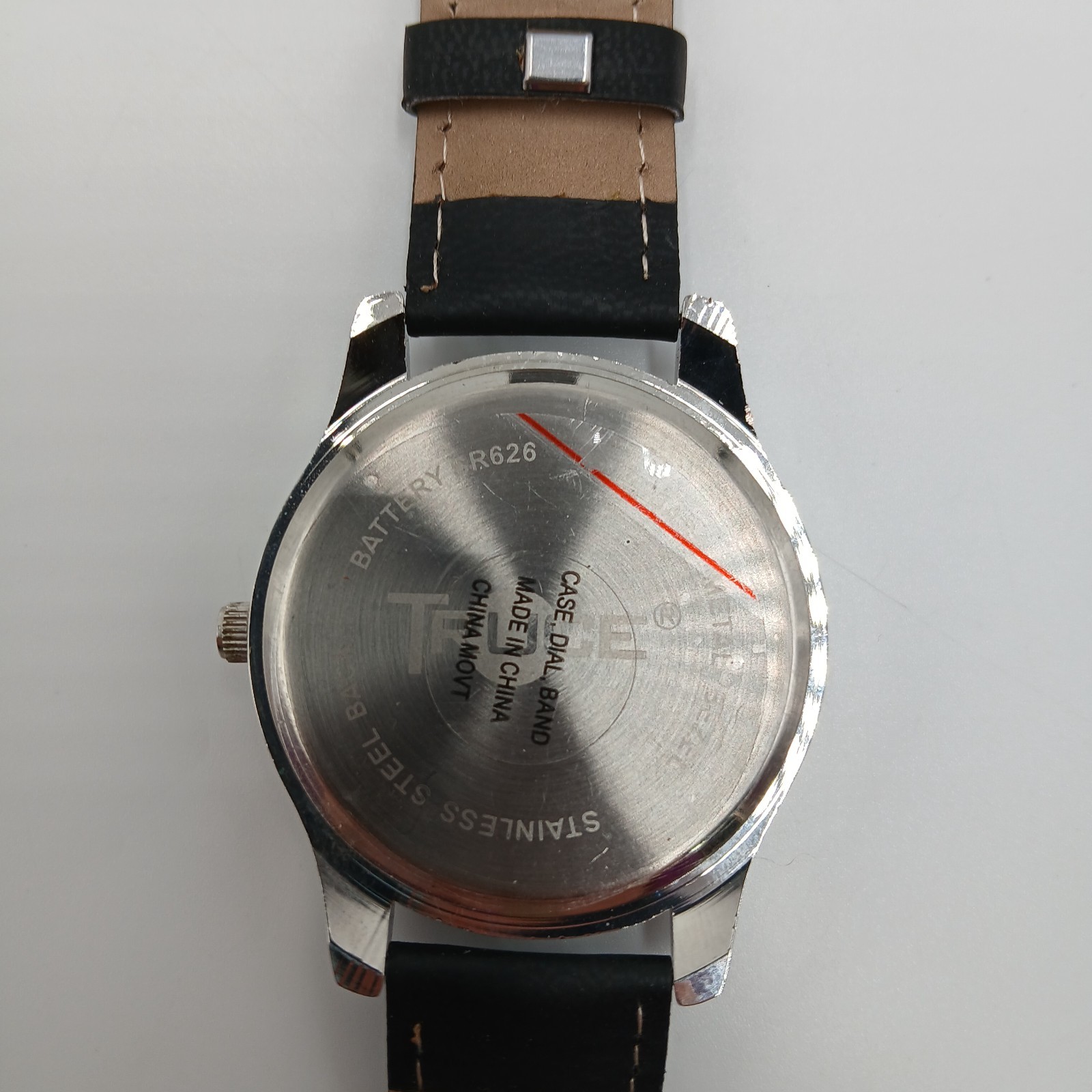 TRUCE Watch Mens Ombre Gray to Black Dial Silver Tone Seconds Hand Strap FLAWS